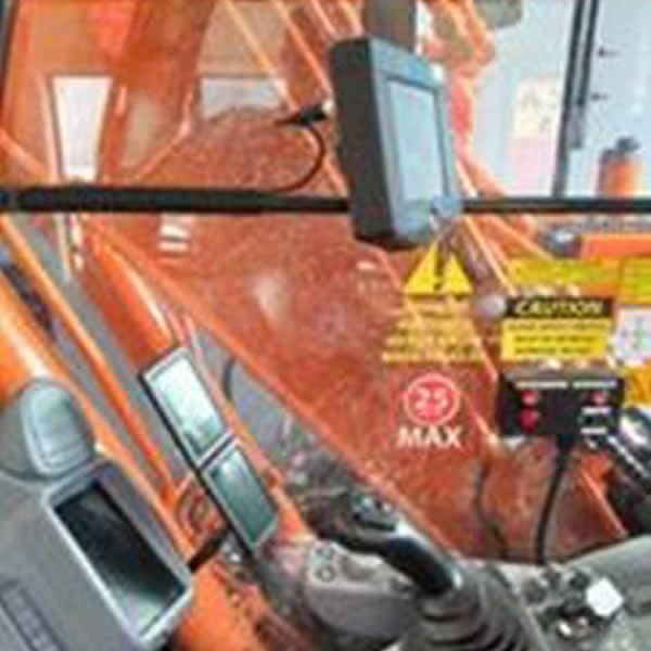 Nga Mahi NZ 3RCI+ Rail Screen 1